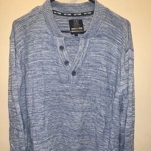 D26 XL men’s cardigan sweater.